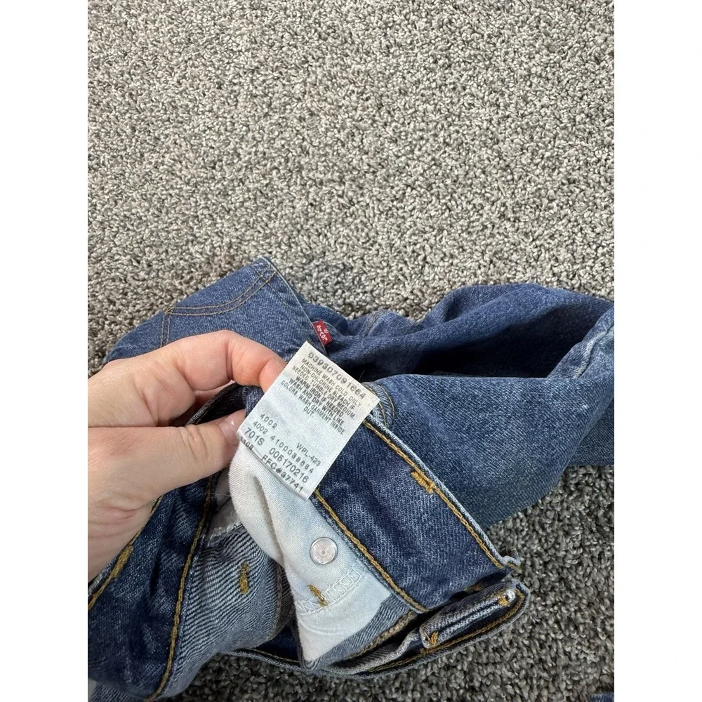 Levis inseam measures